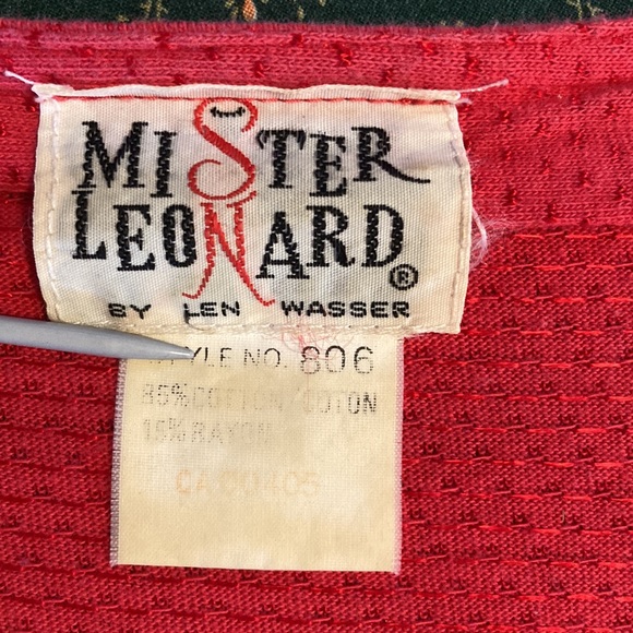 Mister Leonard Bright Red 3 Piece Skirt Set, Size 10 (tag missing). - Picture 13 of 13